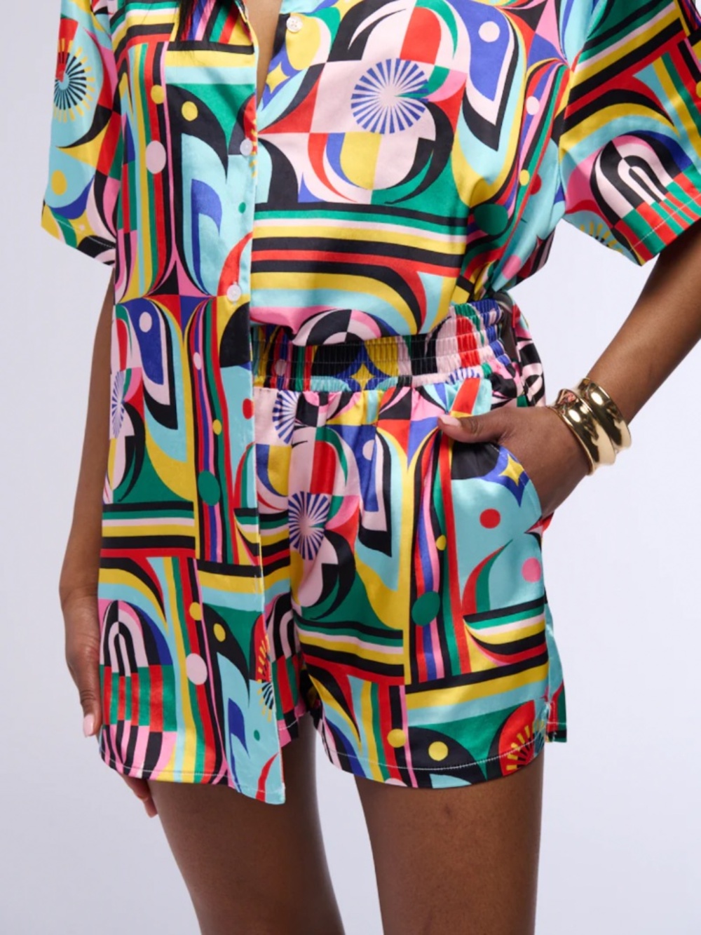 ON THE BOARDWALK SATIN SHORT - L